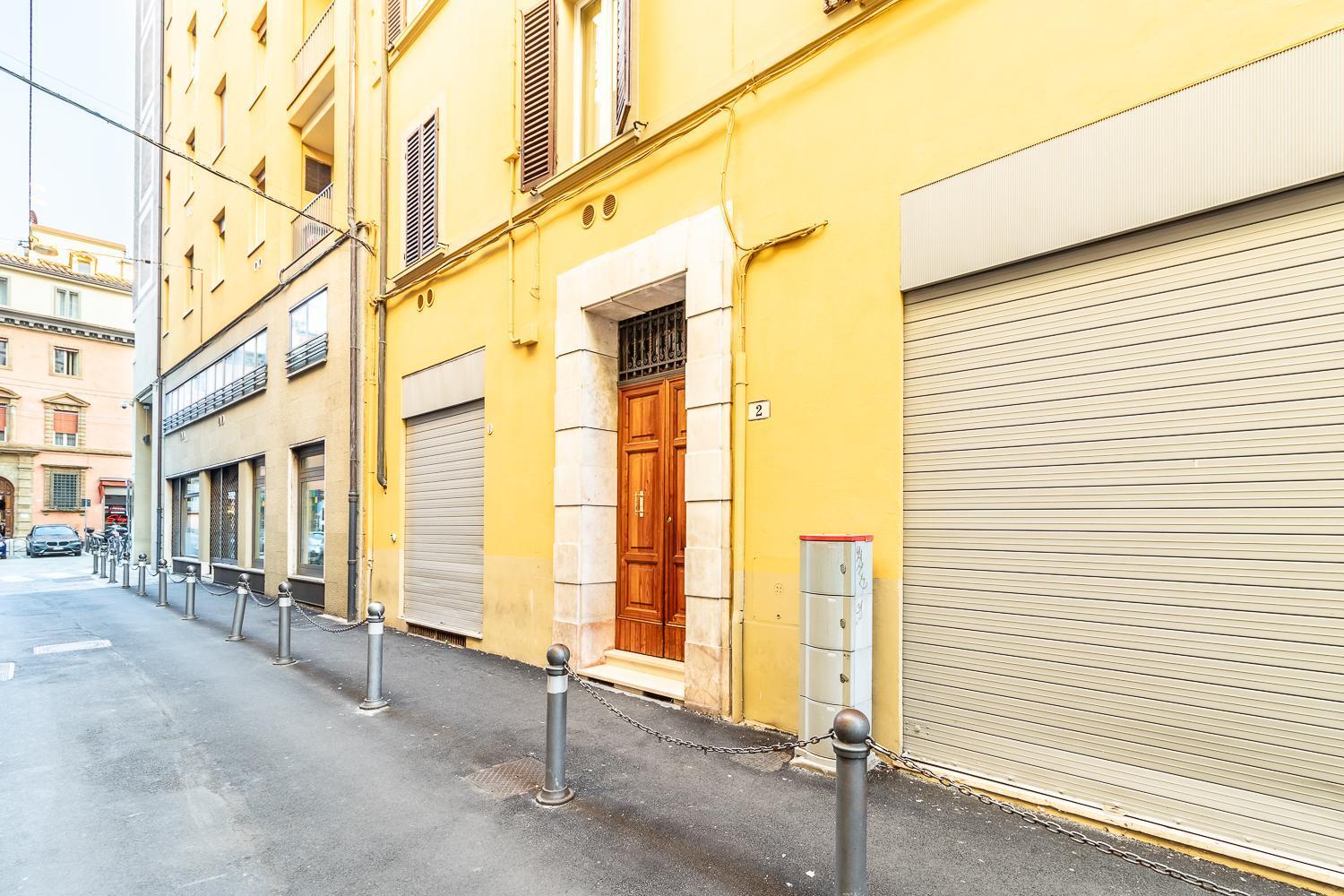 Spacious Apt With Kitchenette, Near Piazza Maggiore Bologna Exterior photo